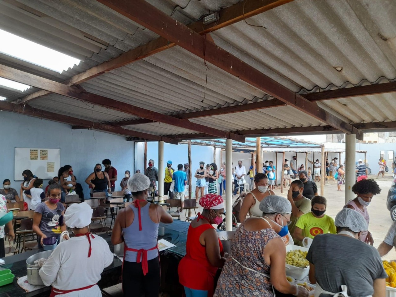 cozinha solidária do São Marcos atende famílias